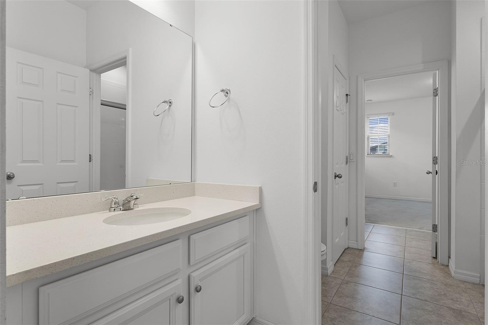 Image 24 of 34 For 12676 Salomon Cove Drive