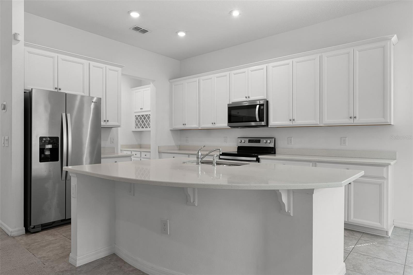 Image 8 of 34 For 12676 Salomon Cove Drive