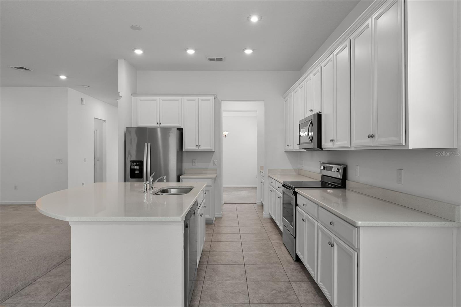 Image 9 of 34 For 12676 Salomon Cove Drive