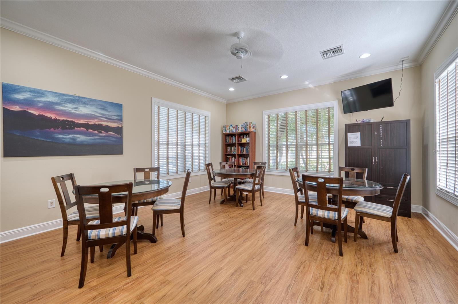 Image 26 of 32 For 4882 Maymont Park Circle