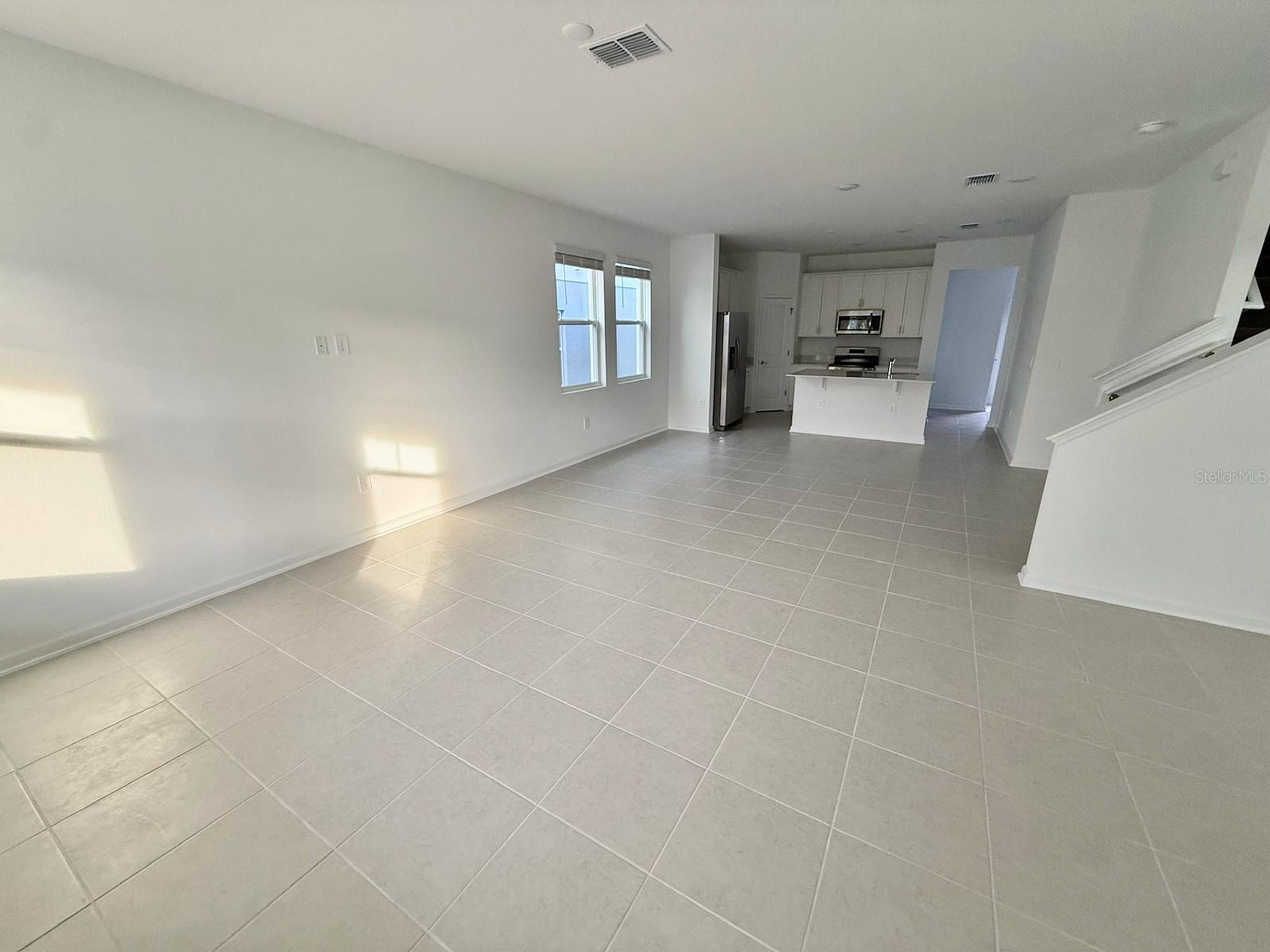 Image 3 of 20 For 6036 Zen Way