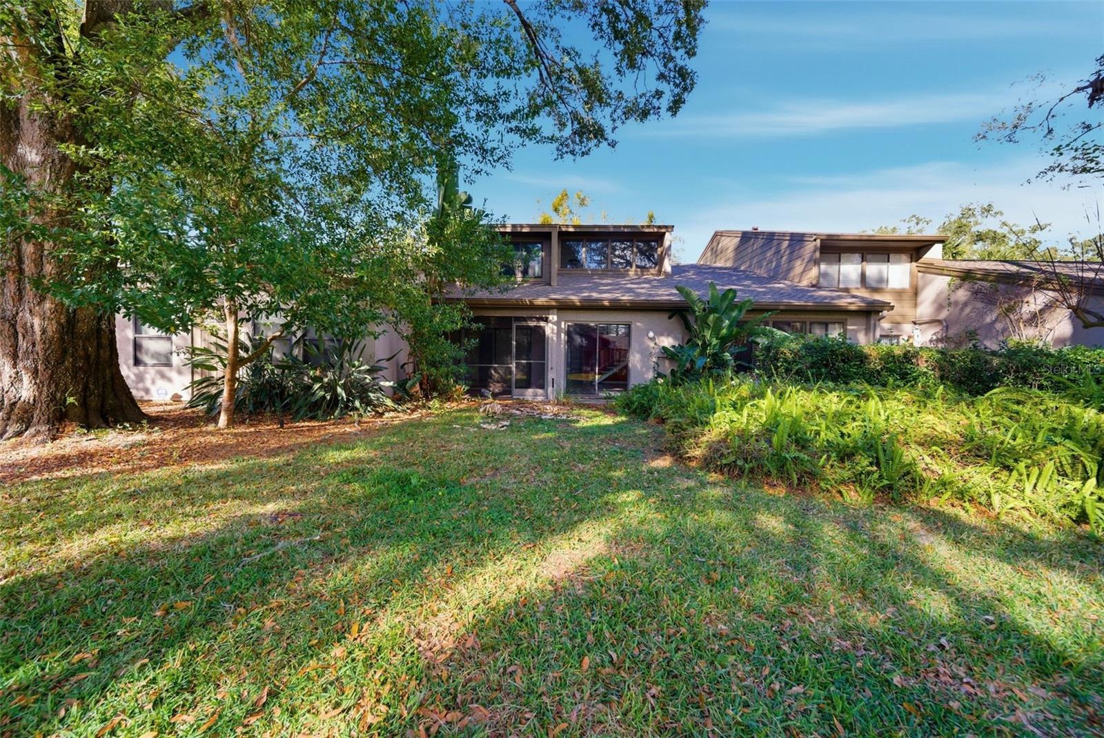 Image 17 of 21 For 442 Meadowood Boulevard