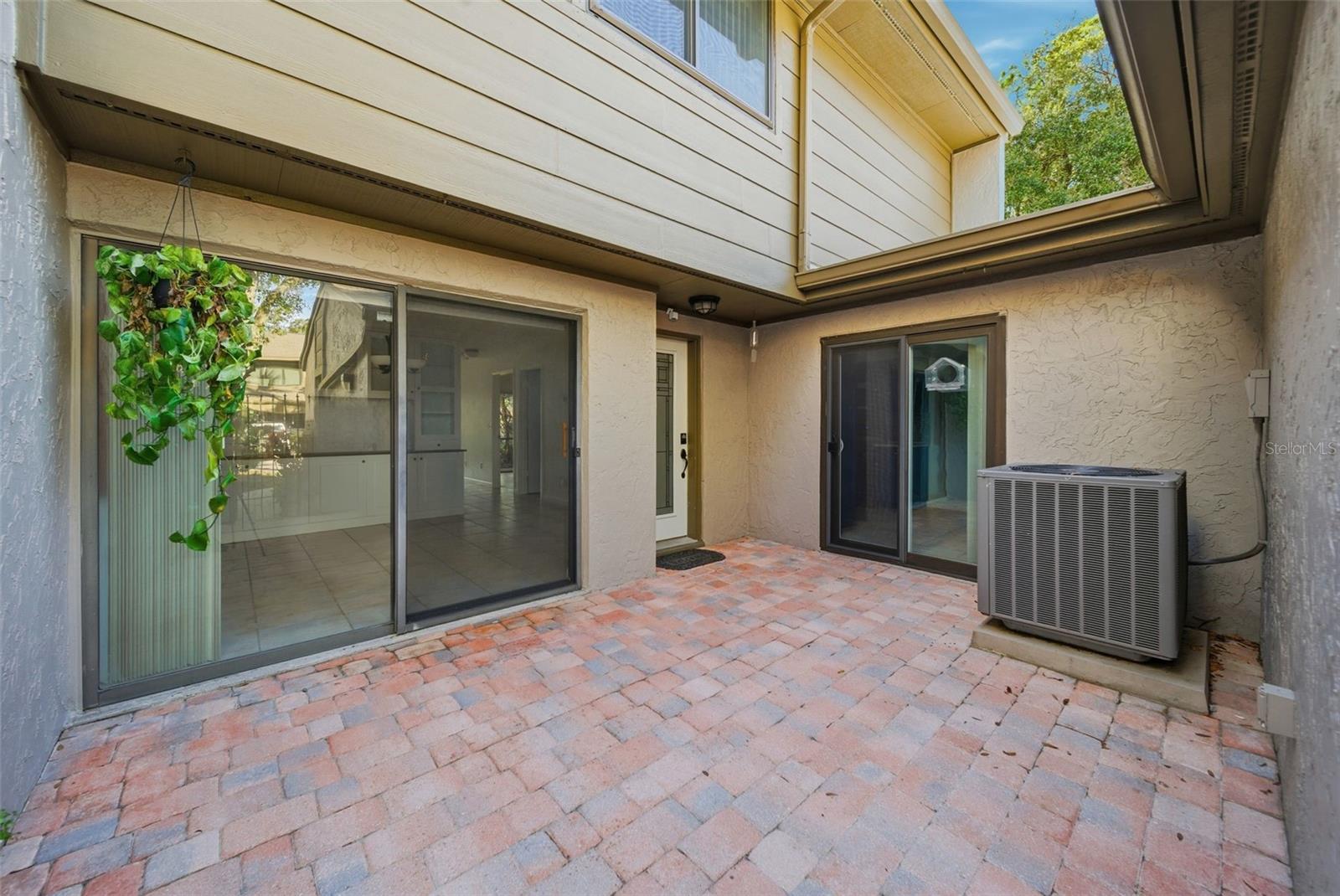 Image 2 of 21 For 442 Meadowood Boulevard