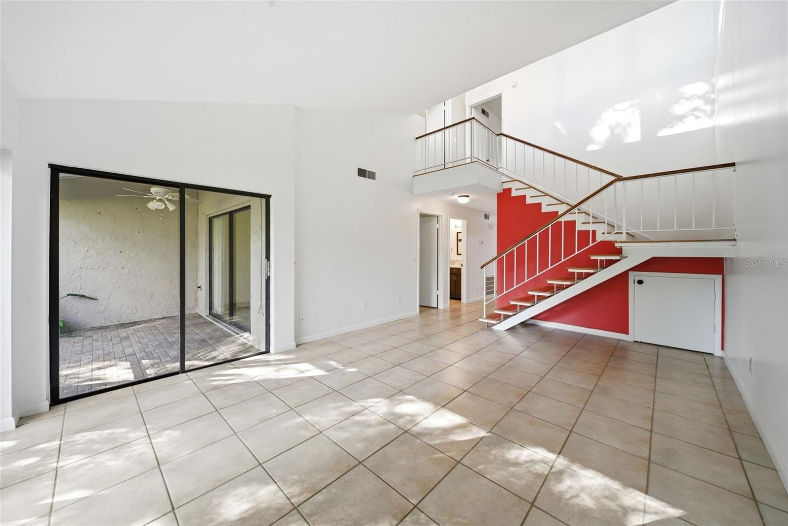 Image 8 of 21 For 442 Meadowood Boulevard