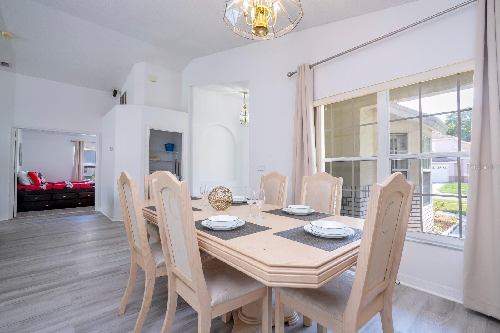 Image 6 of 13 For 4669 Prairie Point Boulevard