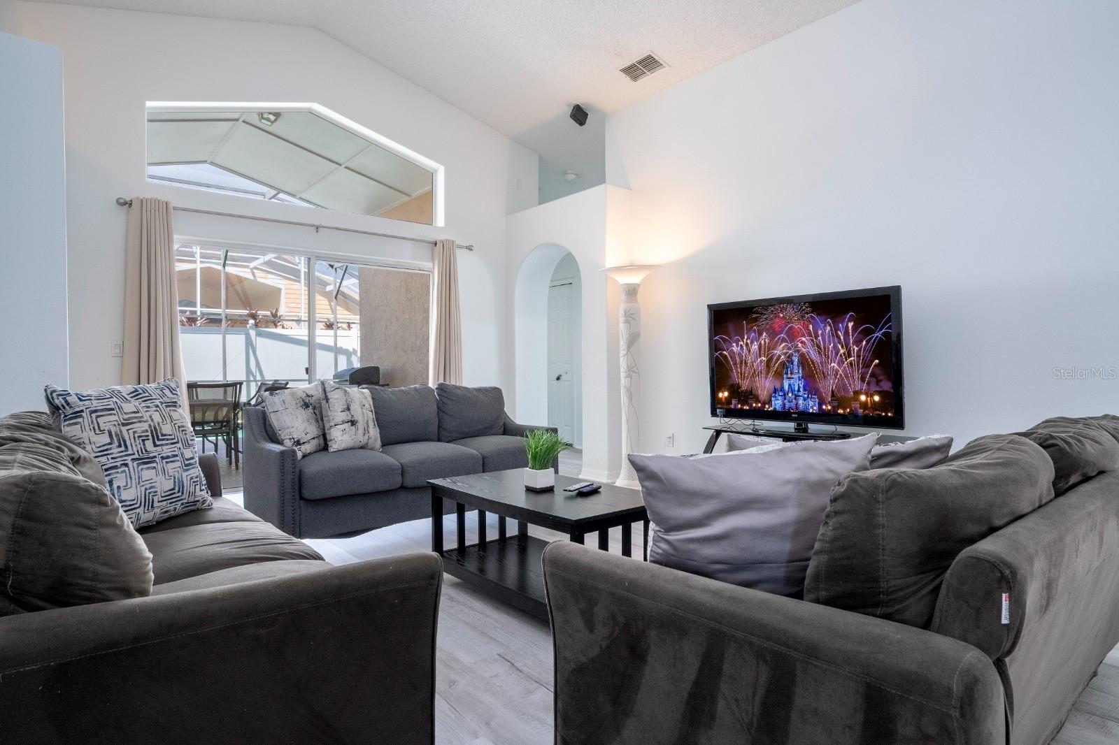 Image 7 of 13 For 4669 Prairie Point Boulevard