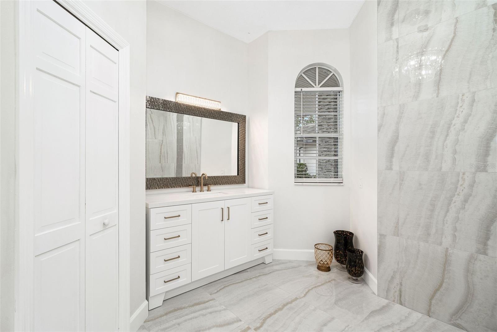 Image 21 of 40 For 5050 Isleworth Country Club Drive