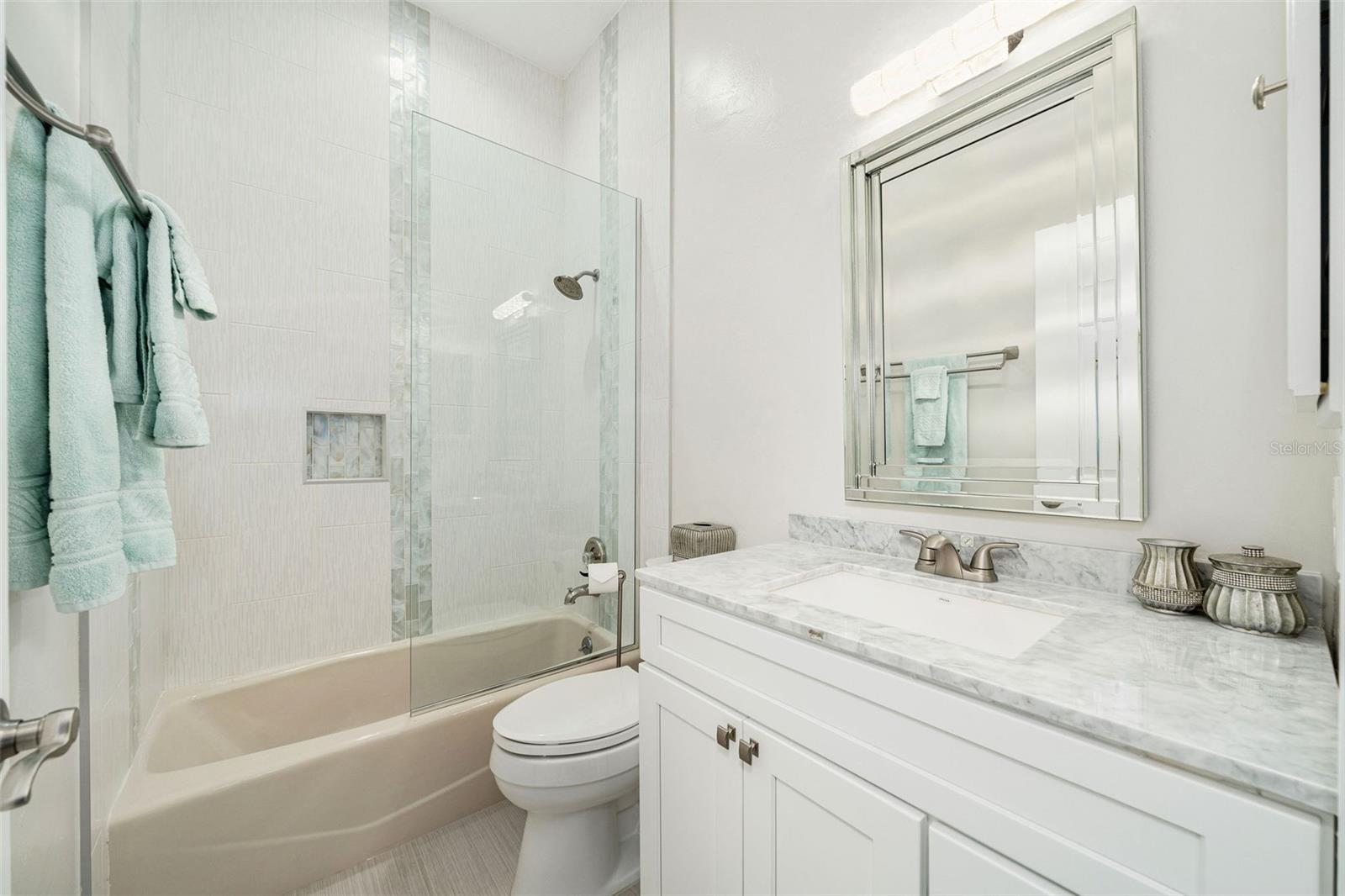 Image 23 of 40 For 5050 Isleworth Country Club Drive