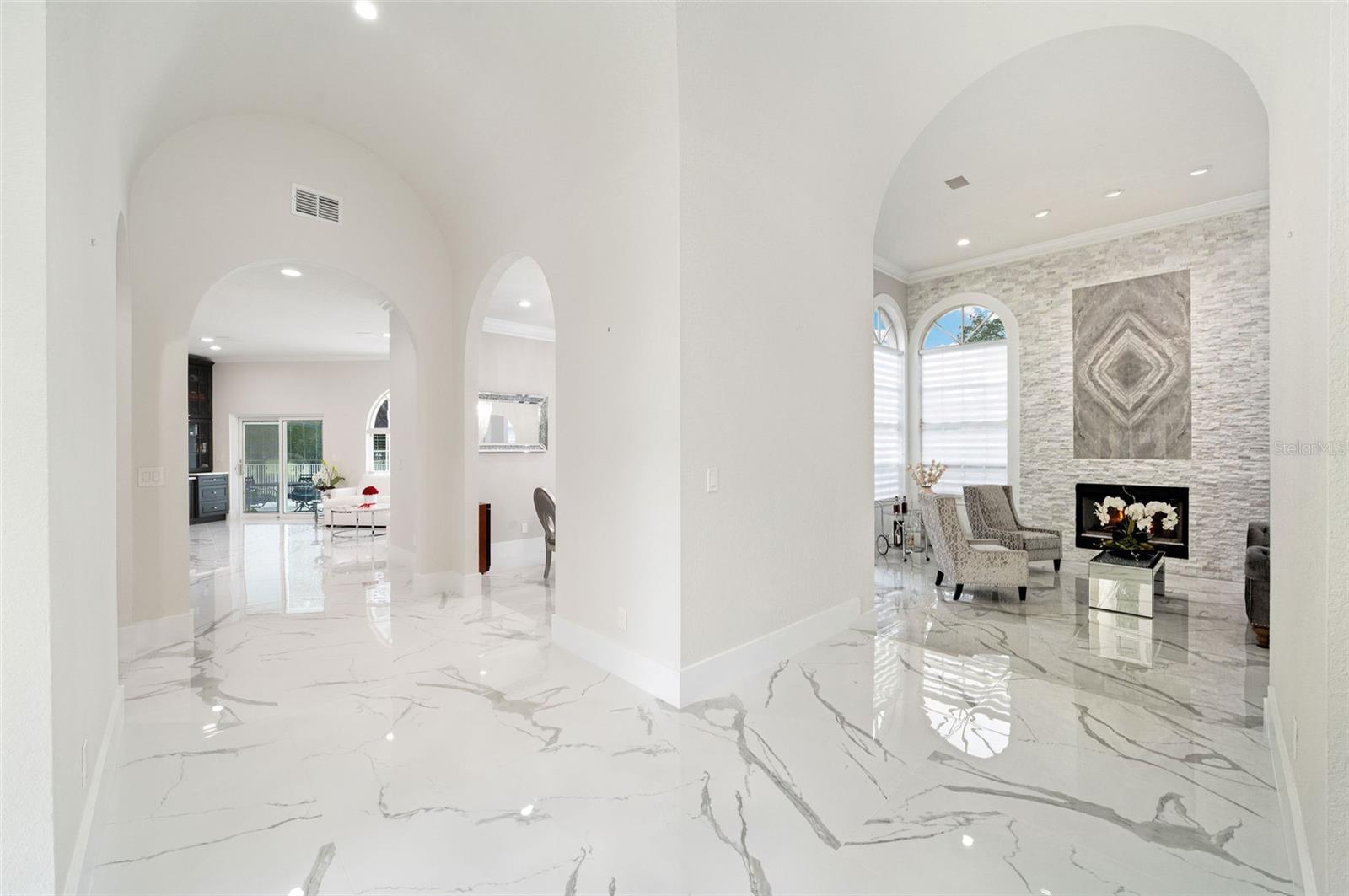 Image 4 of 40 For 5050 Isleworth Country Club Drive