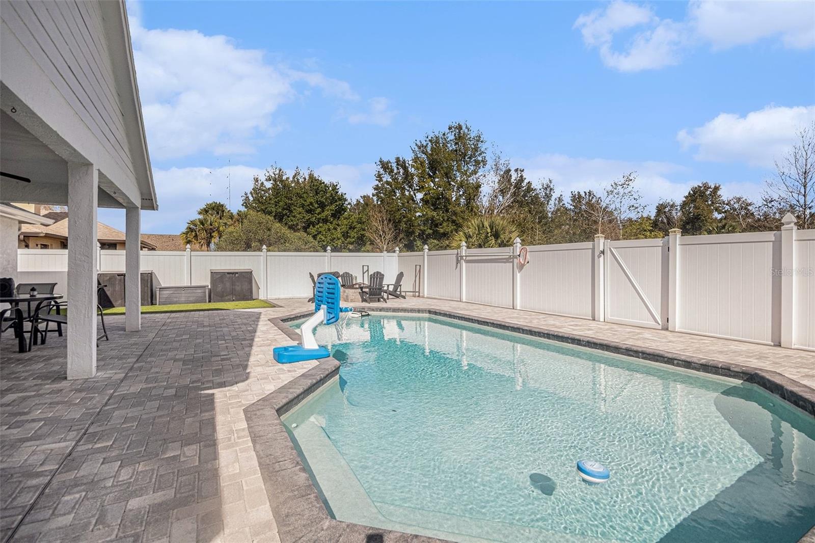 Image 28 of 30 For 2370 Alclobe Circle