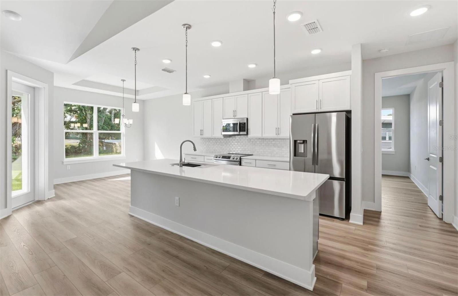 Image 2 of 50 For 1516 Sawyerwood Avenue