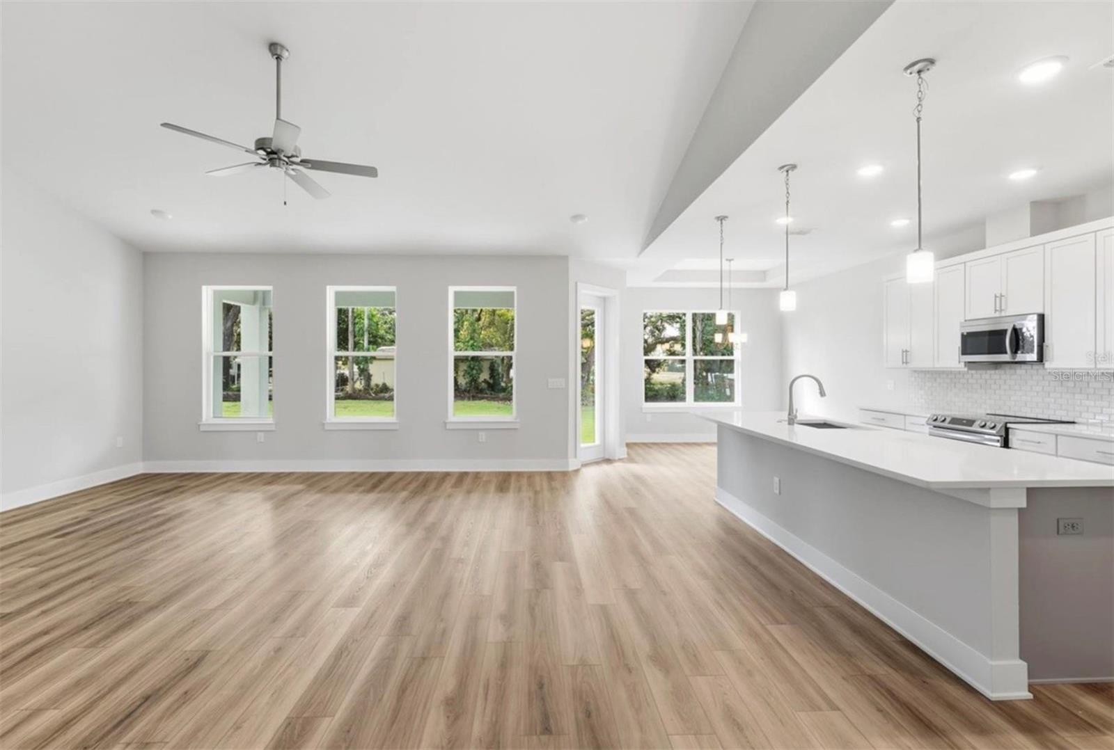 Image 7 of 50 For 1516 Sawyerwood Avenue