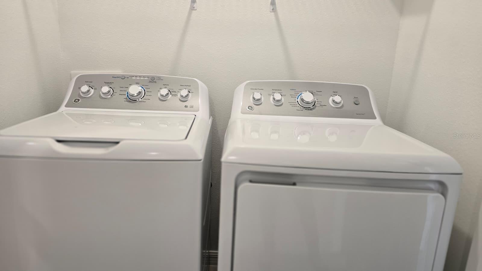 Image 6 of 8 For 2970 Skyline Loop