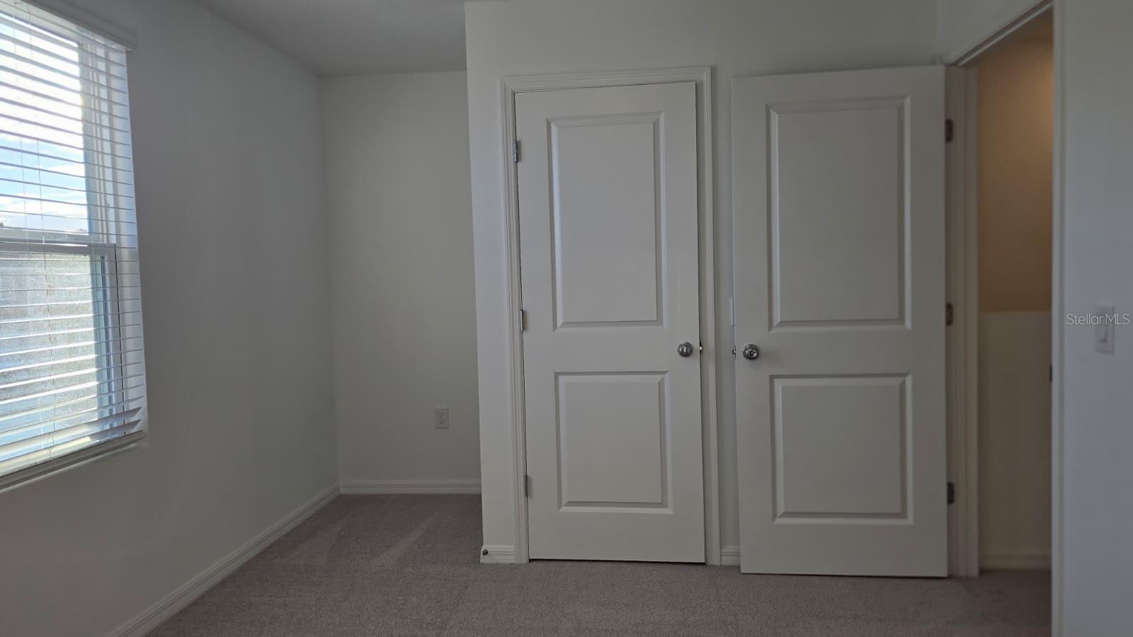 Image 7 of 8 For 2970 Skyline Loop