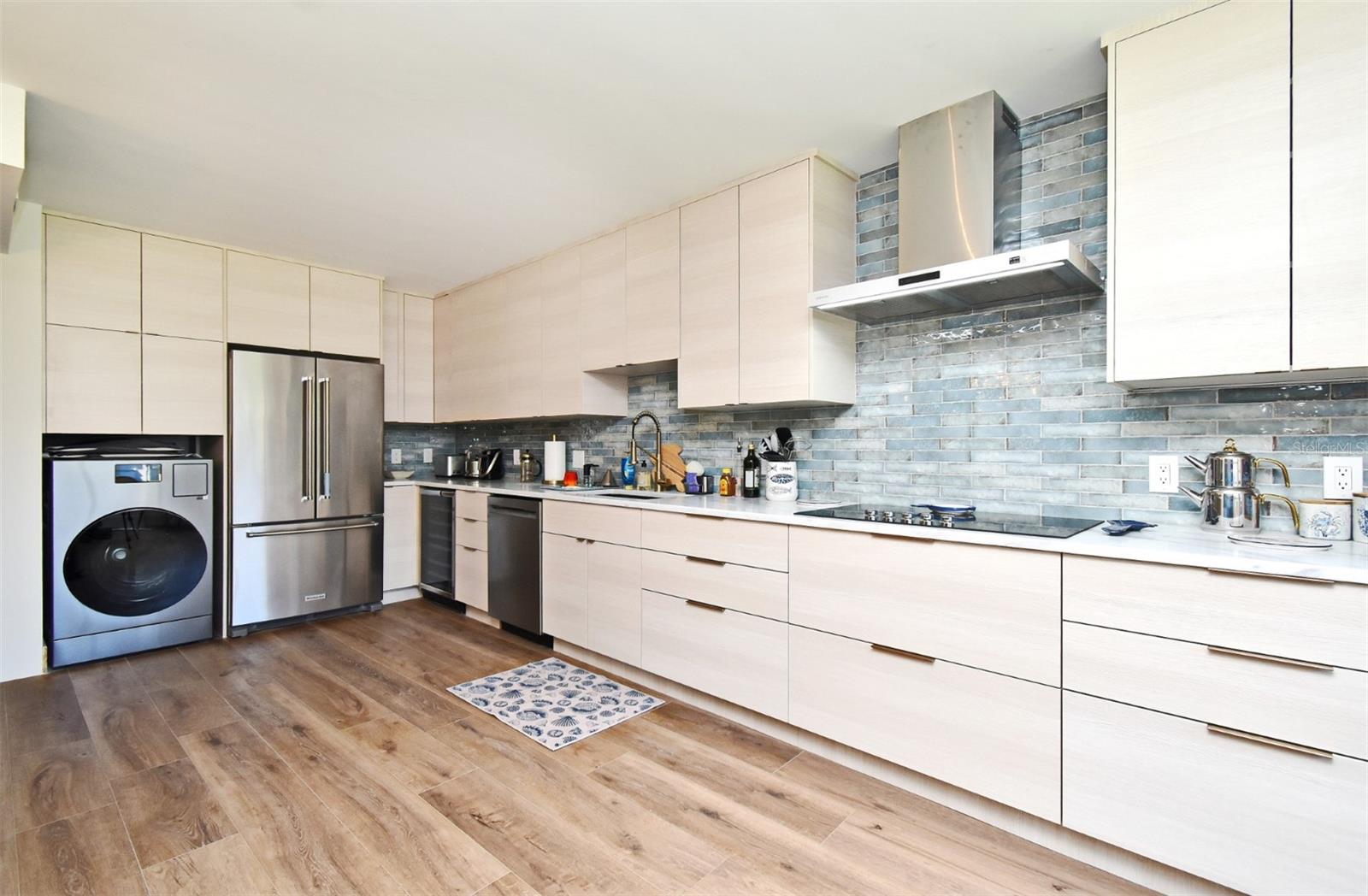 Image 21 of 47 For 4501 Atlantic Avenue 215