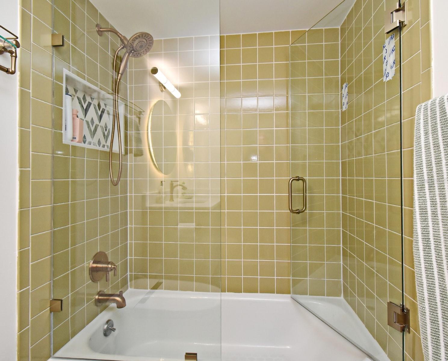 Image 37 of 47 For 4501 Atlantic Avenue 215