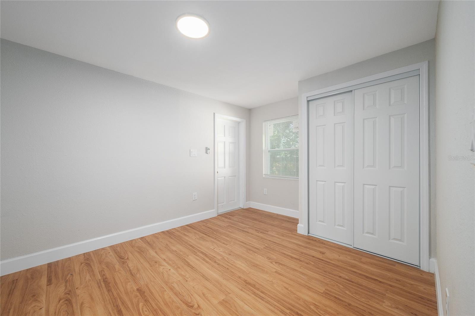 Image 18 of 30 For 944 Neuse Avenue