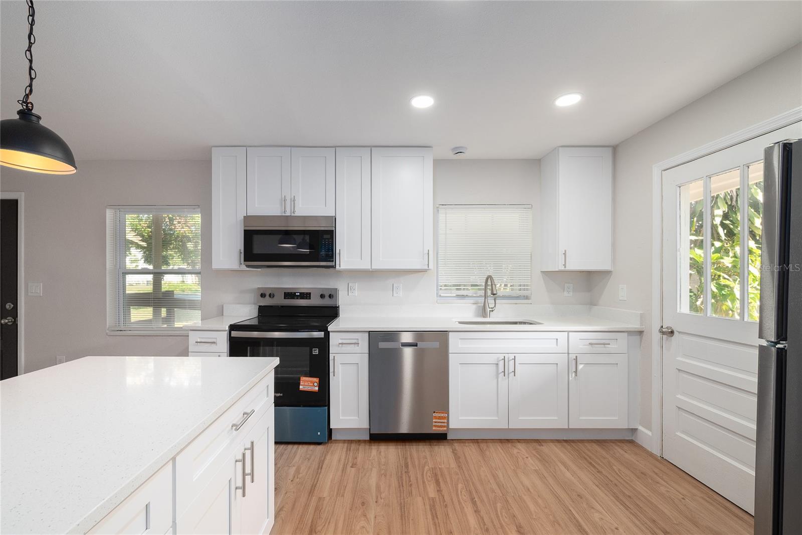 Image 5 of 30 For 944 Neuse Avenue