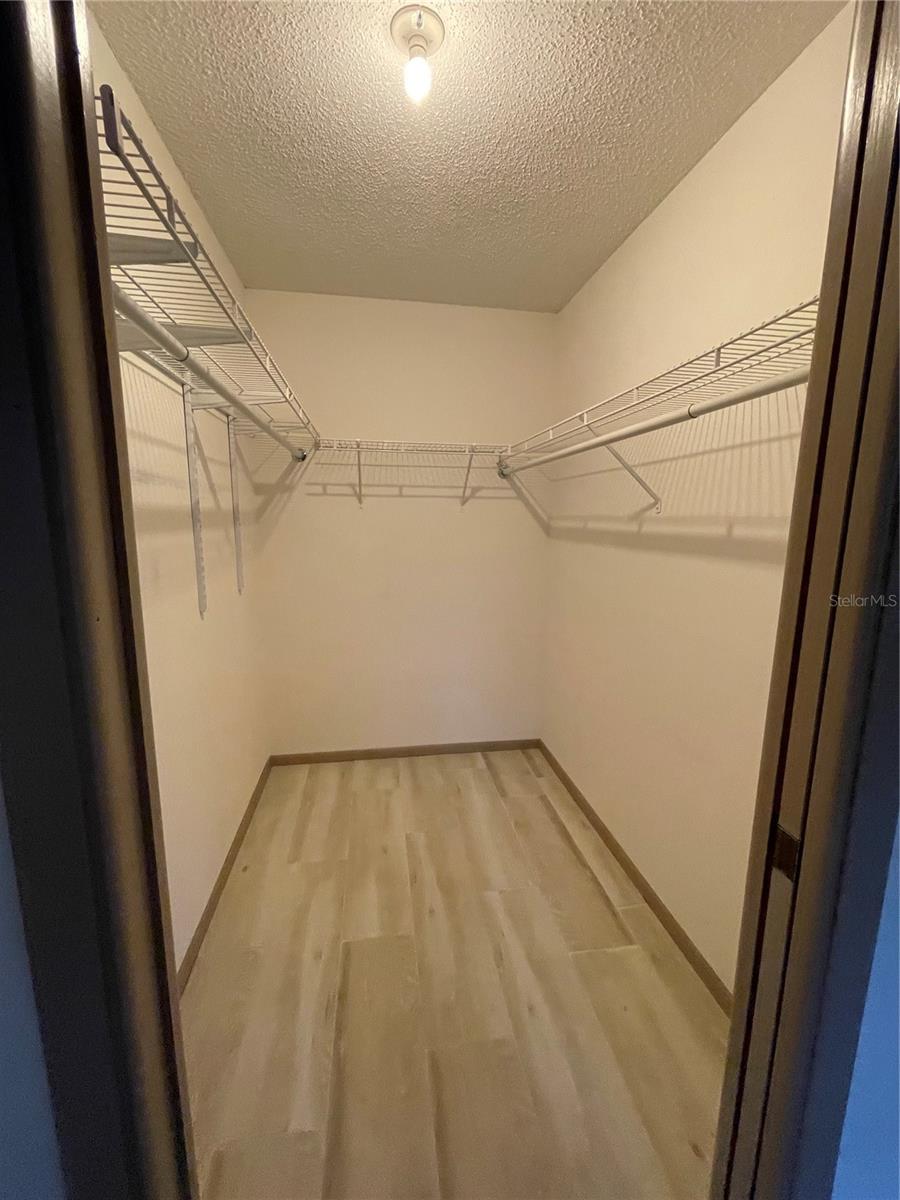 Image 11 of 23 For 89 Crooked Pine Road