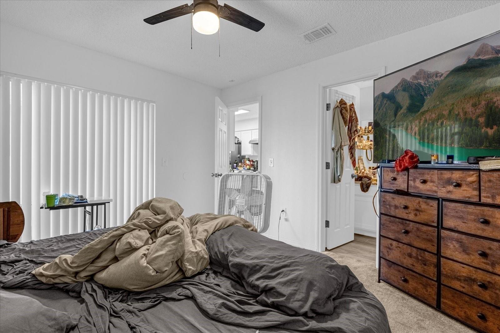 Image 17 of 20 For 1267 Woodman Way