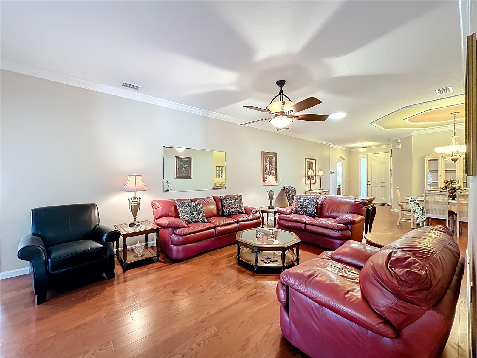 Image 11 of 42 For 6977 Floristana Drive