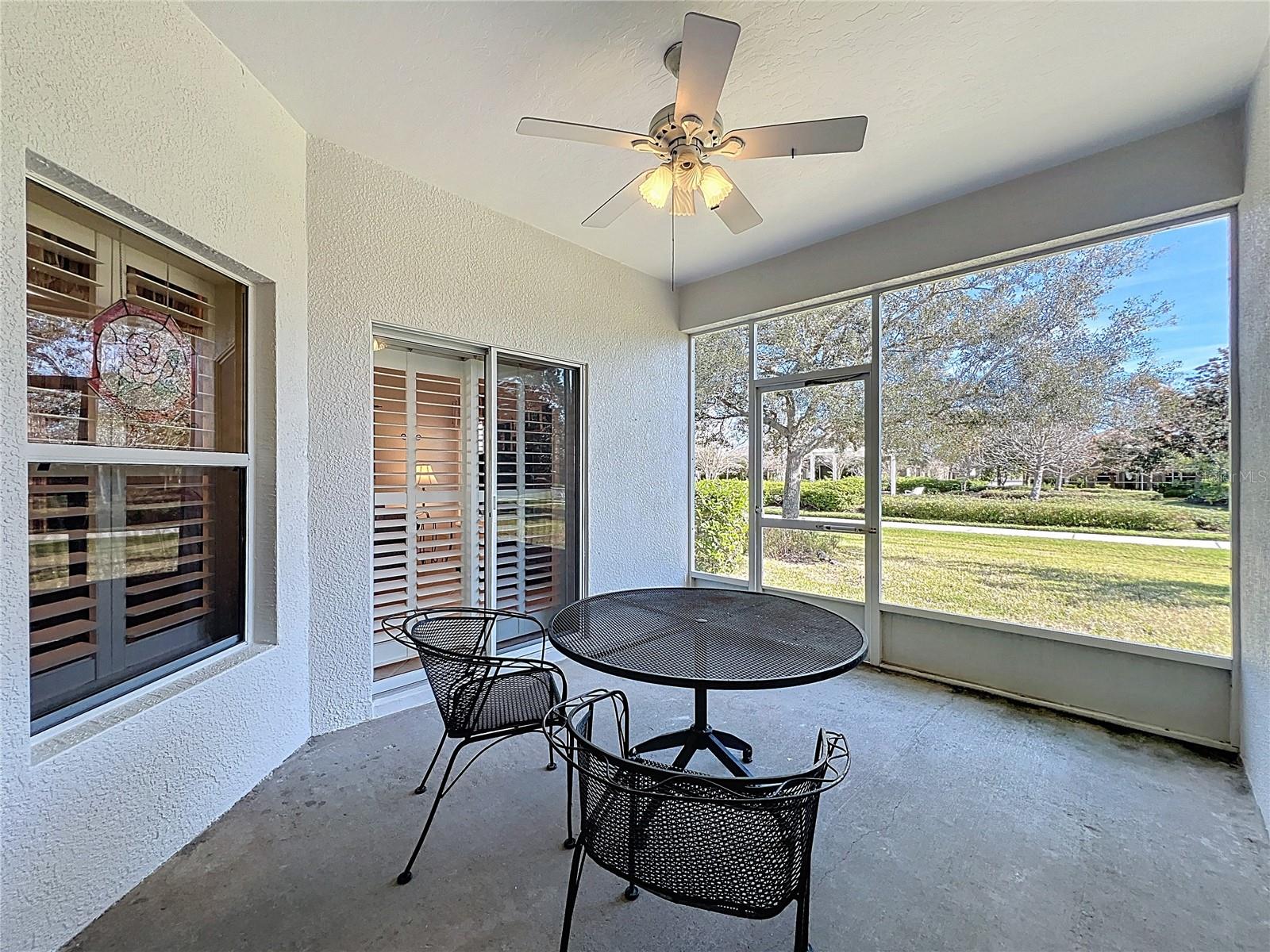 Image 22 of 42 For 6977 Floristana Drive