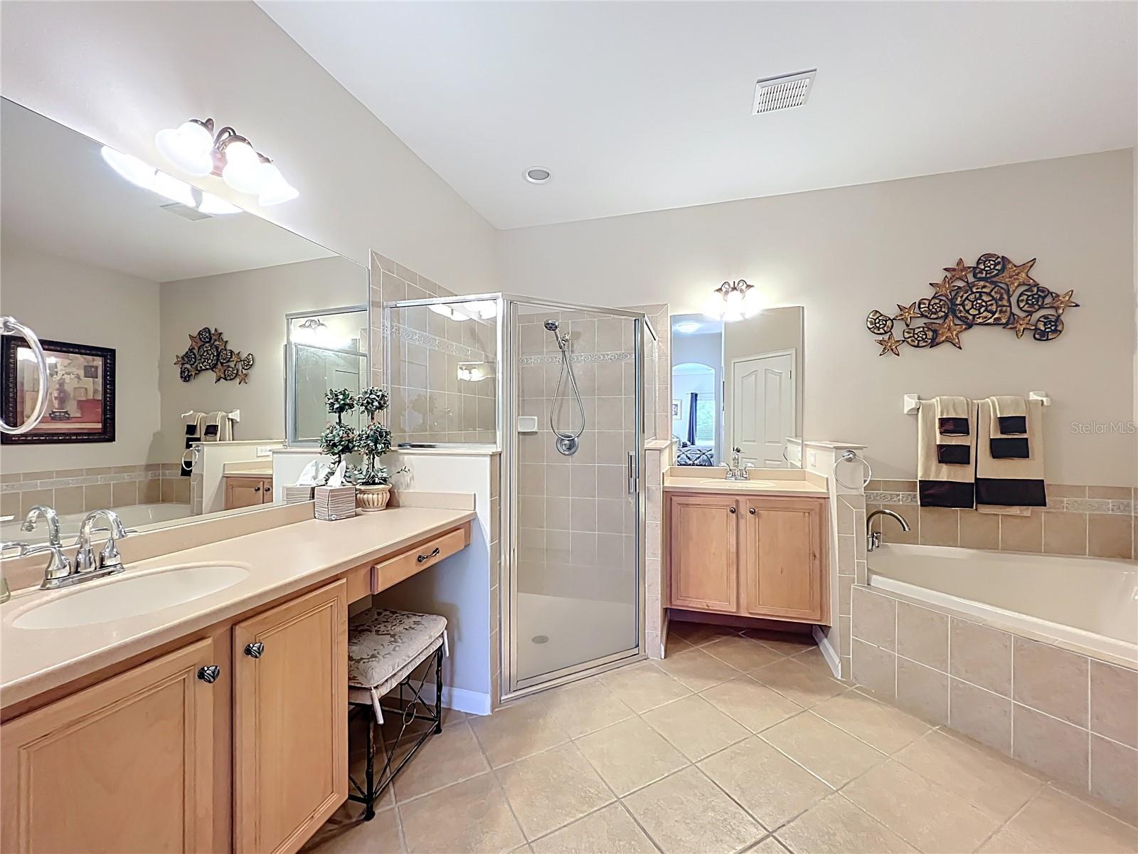 Image 28 of 42 For 6977 Floristana Drive