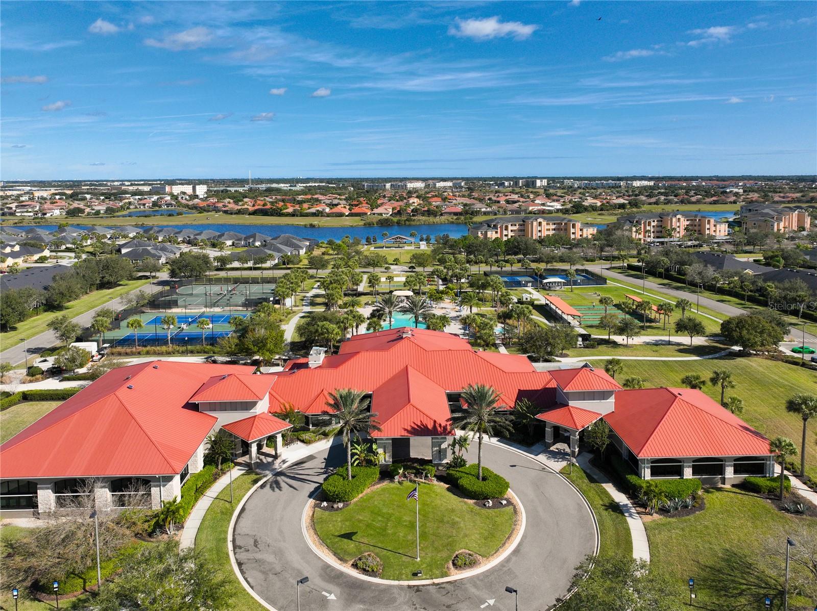 Image 34 of 42 For 6977 Floristana Drive