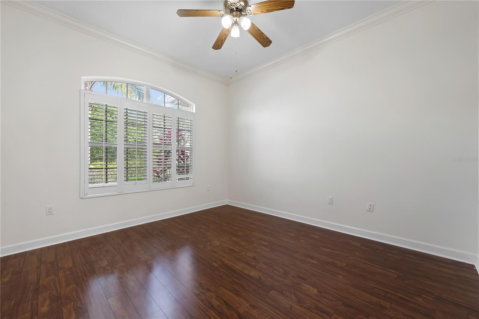 Image 10 of 44 For 6806 Coyote Ridge Court