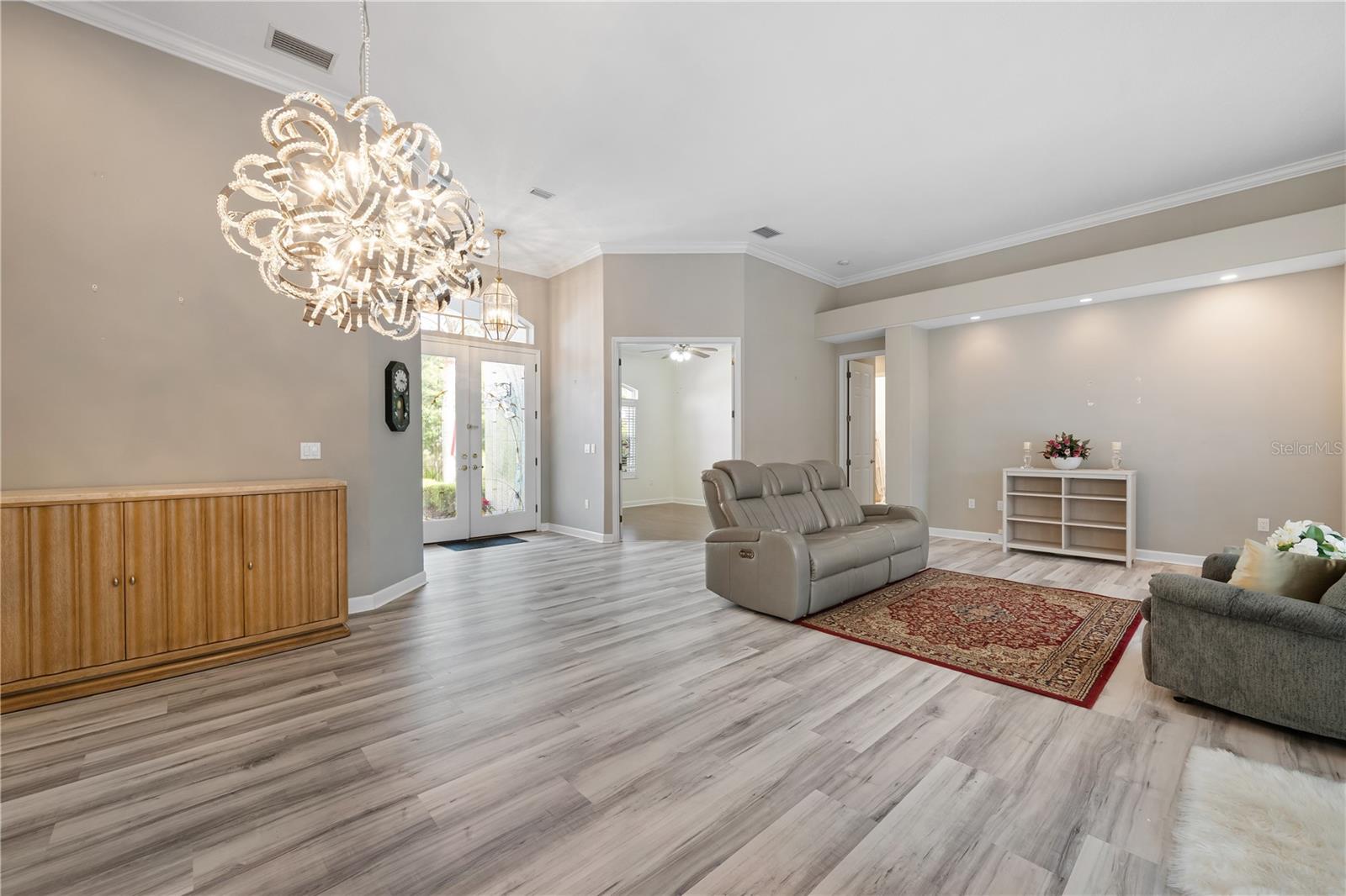 Image 9 of 44 For 6806 Coyote Ridge Court