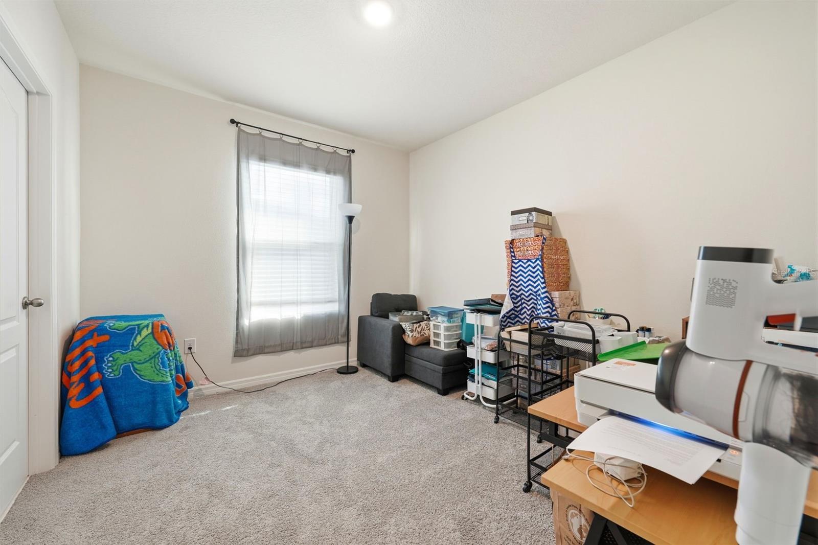 Image 34 of 51 For 1503 Isleta Loop