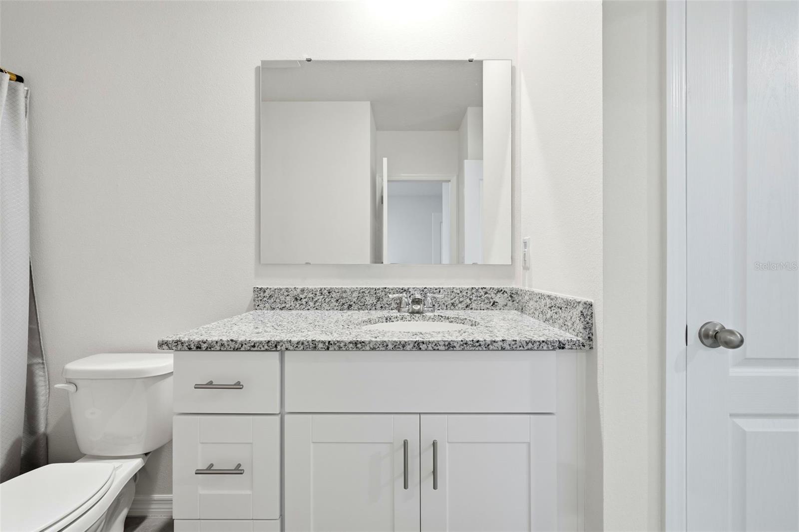 Image 36 of 51 For 1503 Isleta Loop