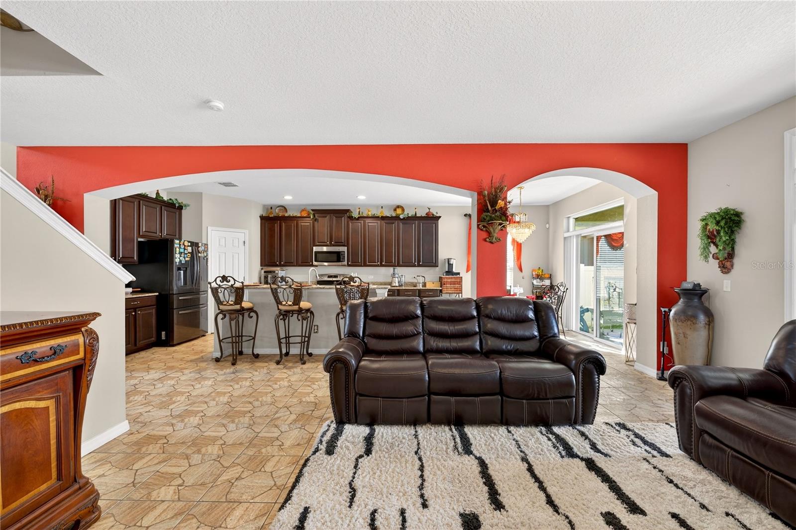 Image 22 of 72 For 882 Counts Crest Cir