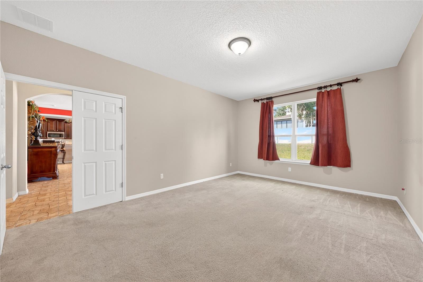 Image 24 of 72 For 882 Counts Crest Cir