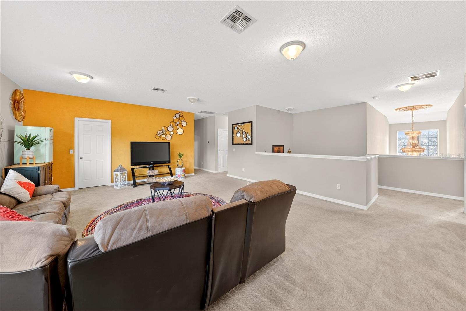 Image 33 of 72 For 882 Counts Crest Cir