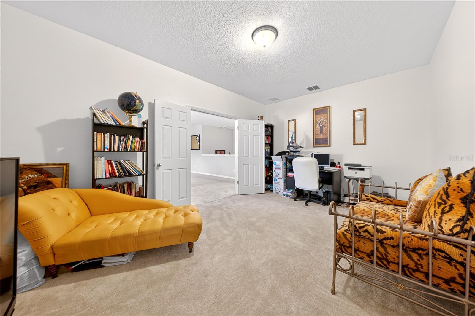 Image 38 of 72 For 882 Counts Crest Cir