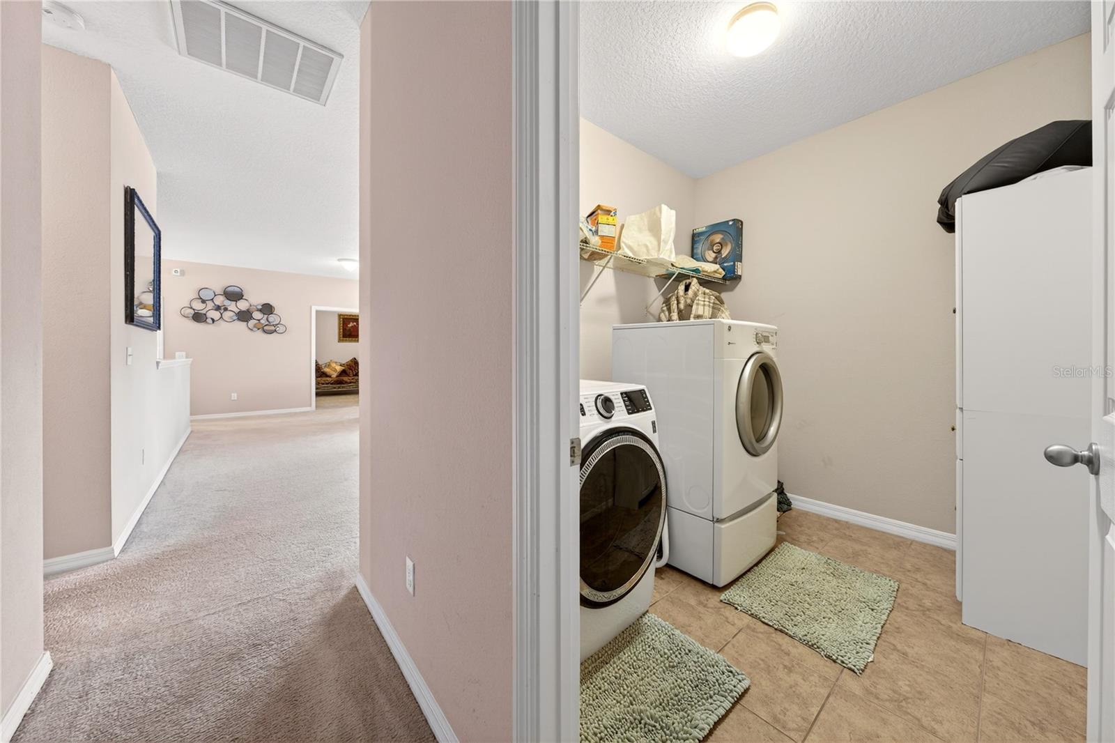 Image 50 of 72 For 882 Counts Crest Cir