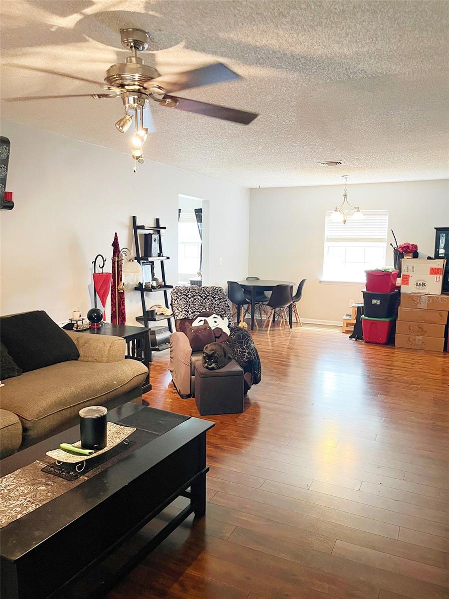 Image 3 of 6 For 8203 Olympia Court 8203