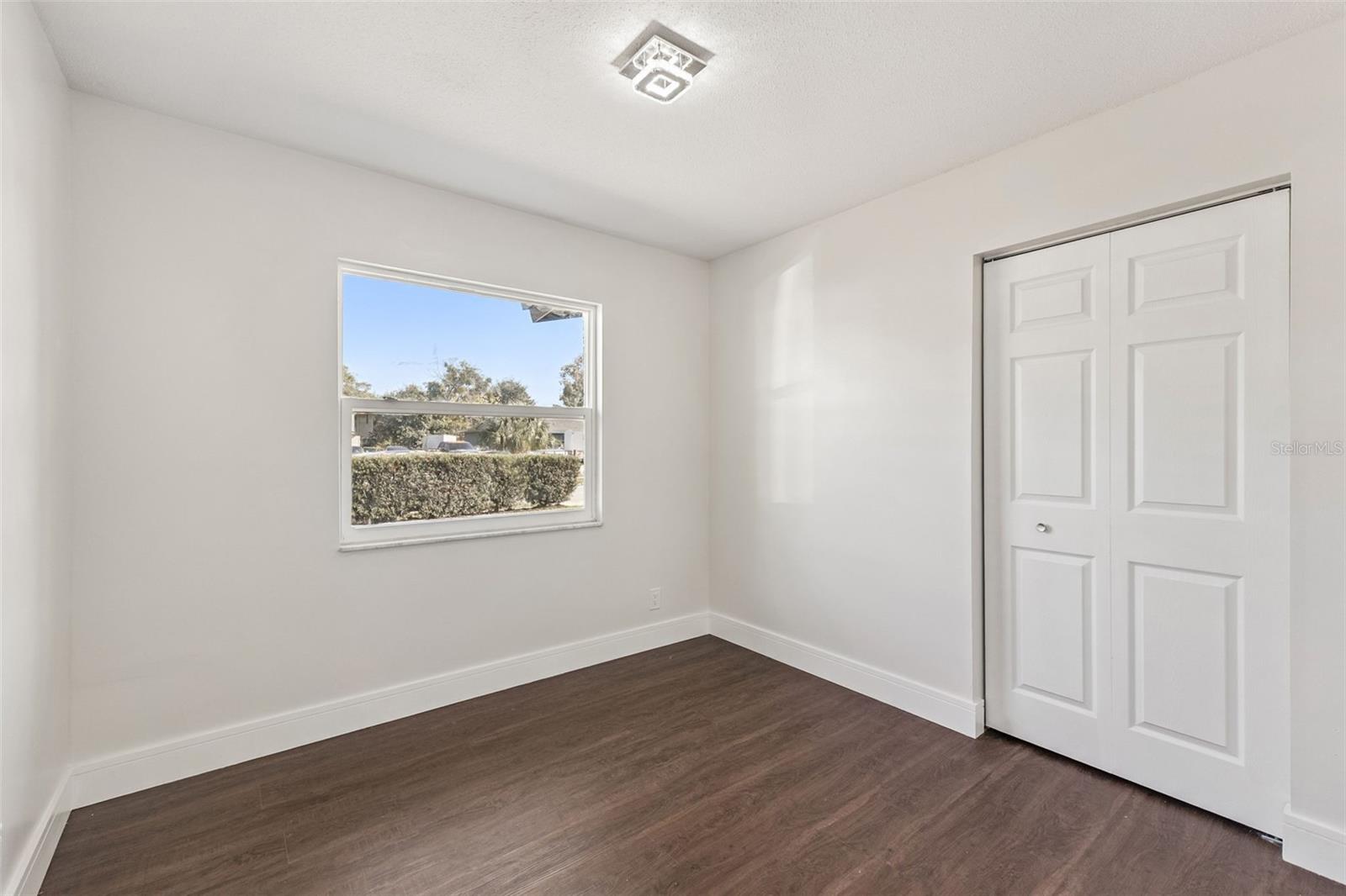 Image 13 of 33 For 1070 Libby Court