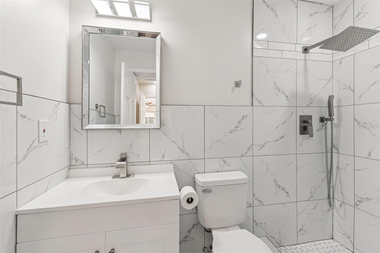 Image 16 of 33 For 1070 Libby Court