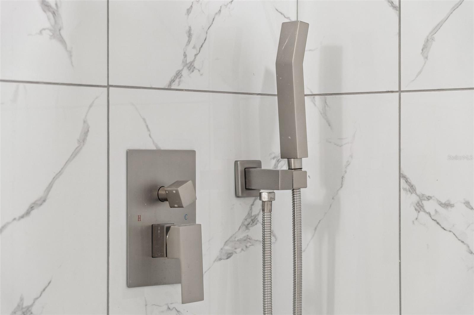 Image 25 of 33 For 1070 Libby Court