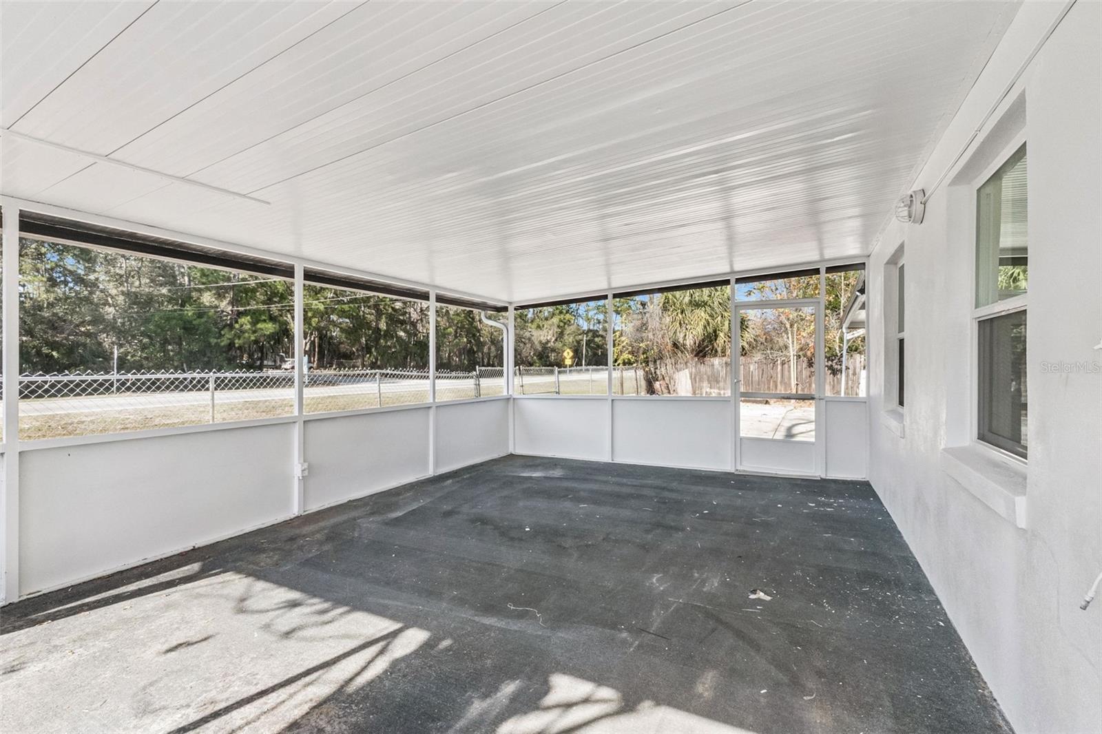 Image 27 of 33 For 1070 Libby Court