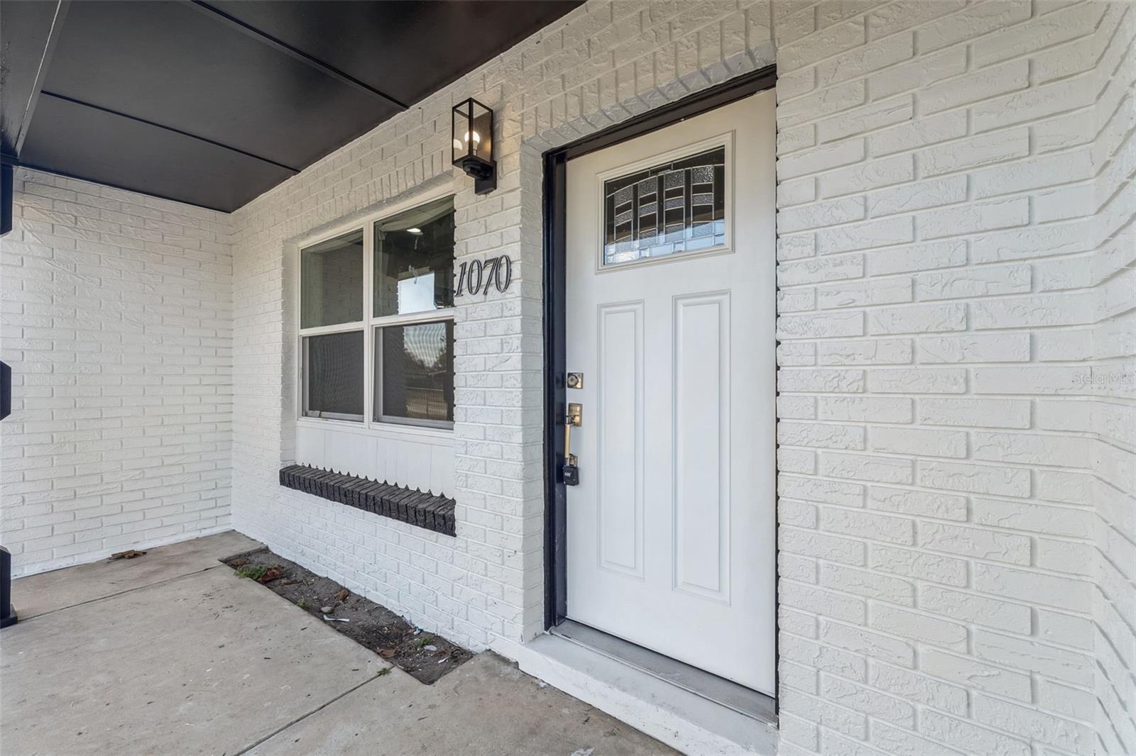 Image 3 of 33 For 1070 Libby Court