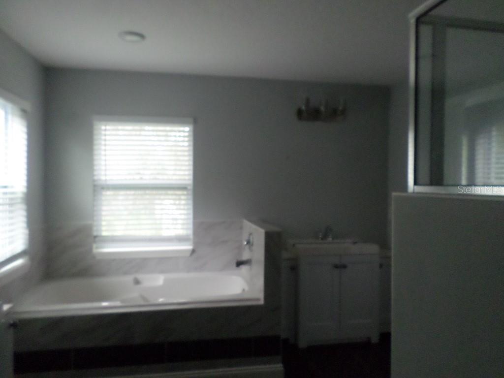 Image 14 of 16 For 2773 Red Wing Village