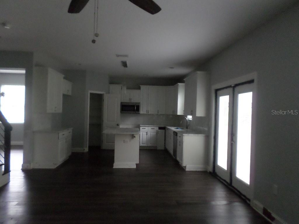 Image 5 of 16 For 2773 Red Wing Village