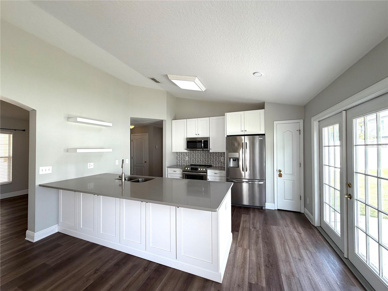 Image 11 of 30 For 227 Traditions Drive