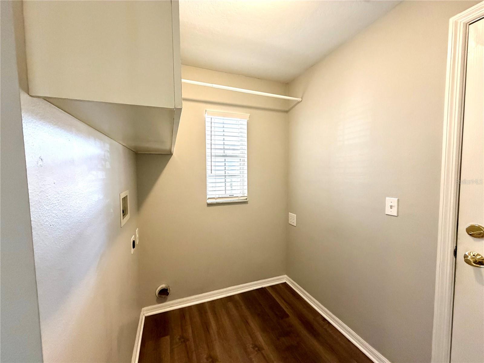 Image 25 of 30 For 227 Traditions Drive