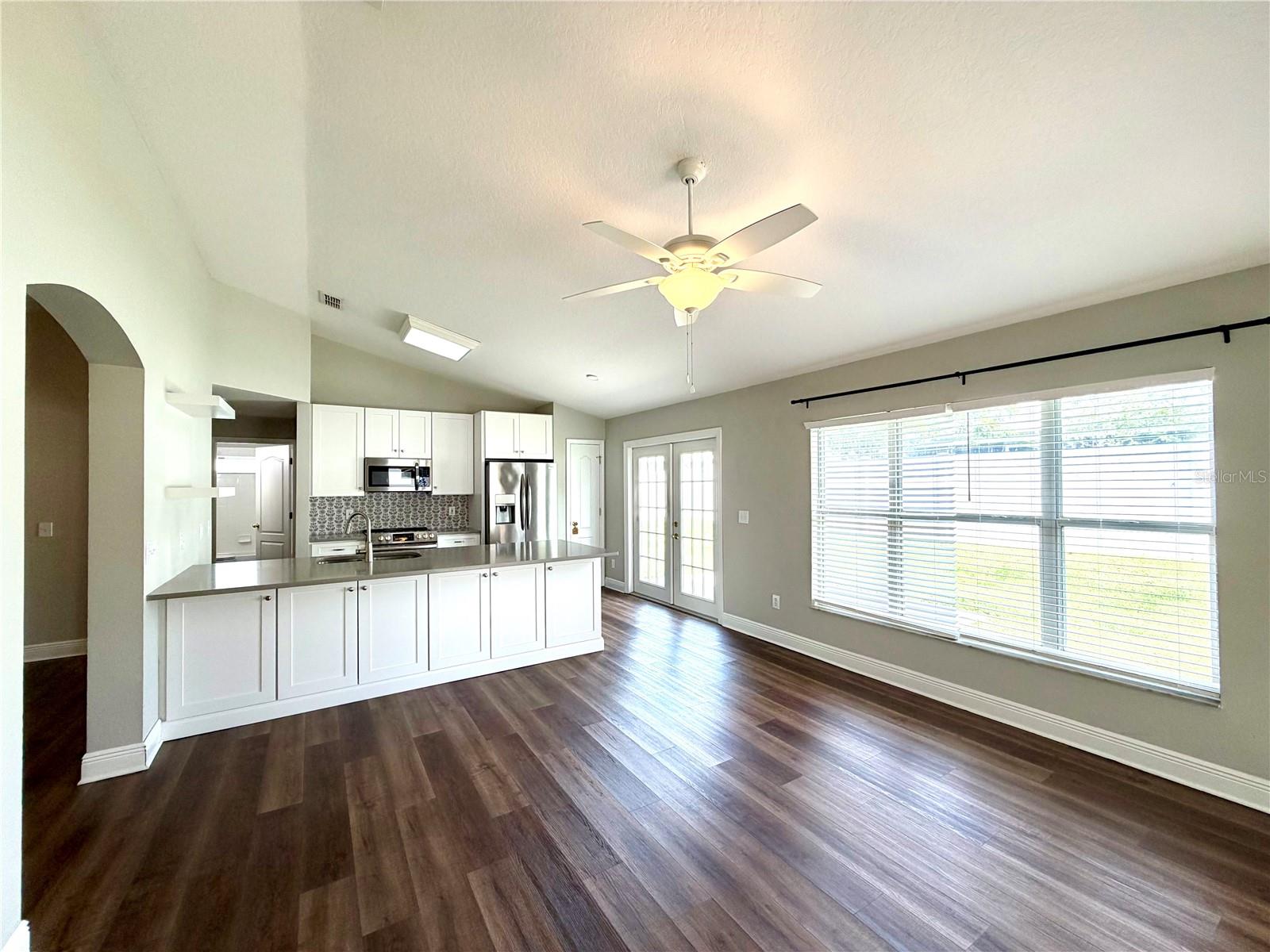 Image 9 of 30 For 227 Traditions Drive