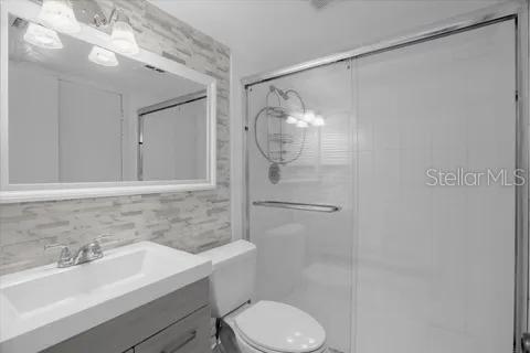 Image 11 of 16 For 564 Orange Drive 40