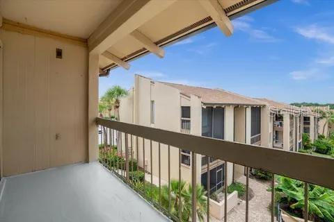 Image 14 of 16 For 564 Orange Drive 40